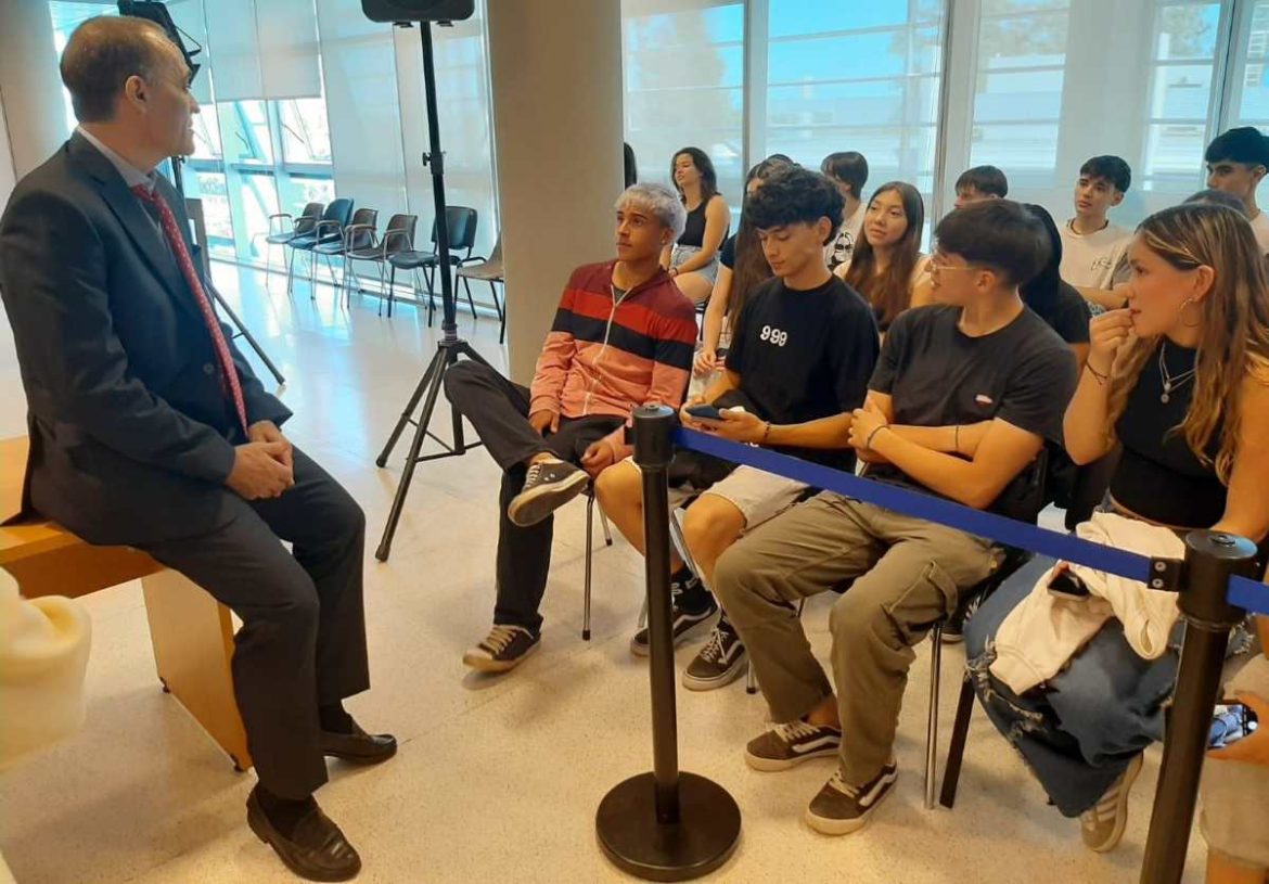 Robo a un despensero: diálogo de padre a hijo, pedido de disculpas y arrepentimiento