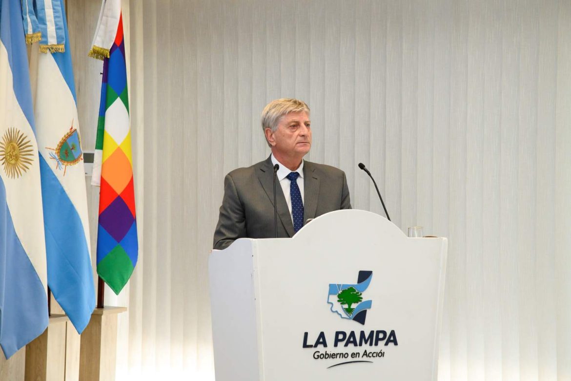 Ziliotto, con un mes para definir un canje por la deuda de Nación: ¿Tiene que aceptar edificios y rutas?