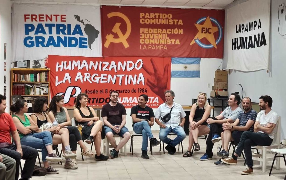 Se reunió la militancia popular de La Pampa y acordó fortalecer la unidad para resistir las políticas de Milei