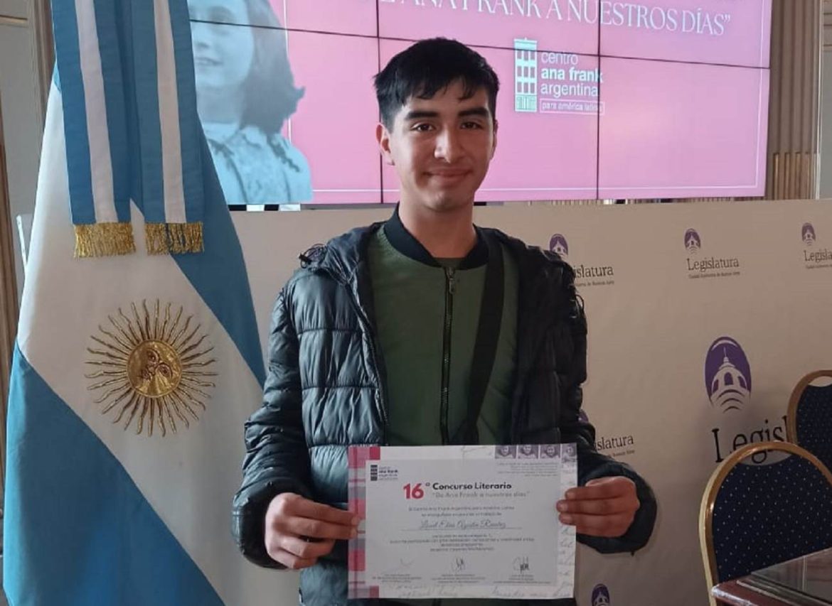 Un estudiante de Rancul ganó concurso nacional de literatura y viajará a Amsterdam