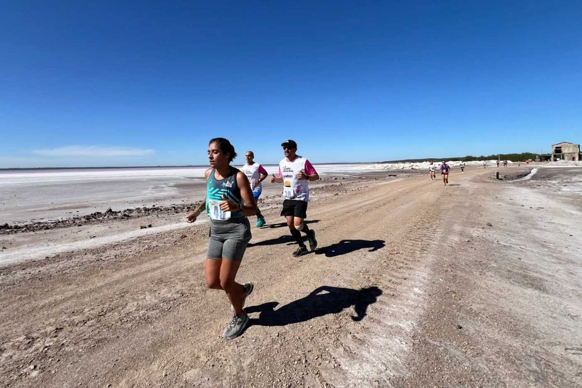 Exitosa carrera en Macachín: más del 90% de los participantes no conocía las Salinas