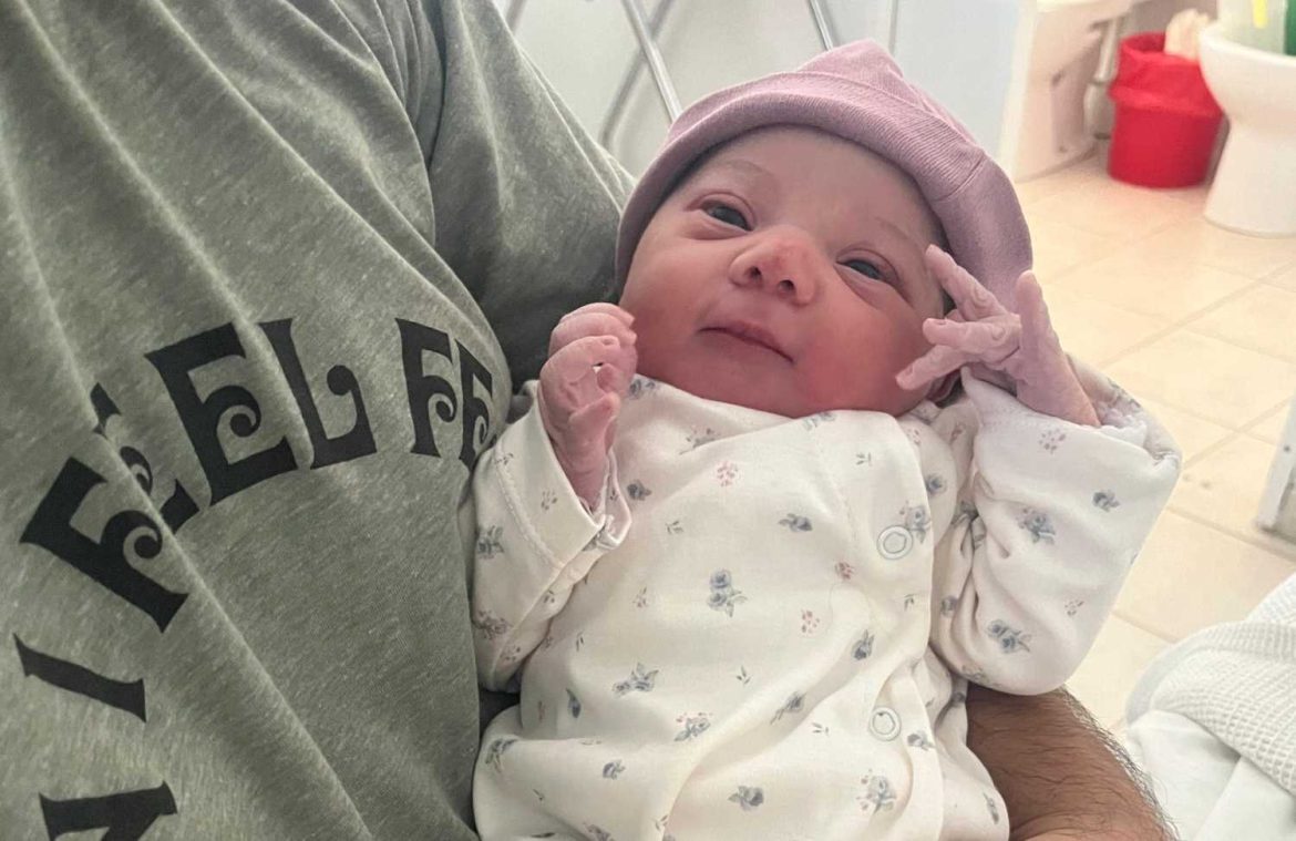 Amelia, la primera bebé del año en La Pampa