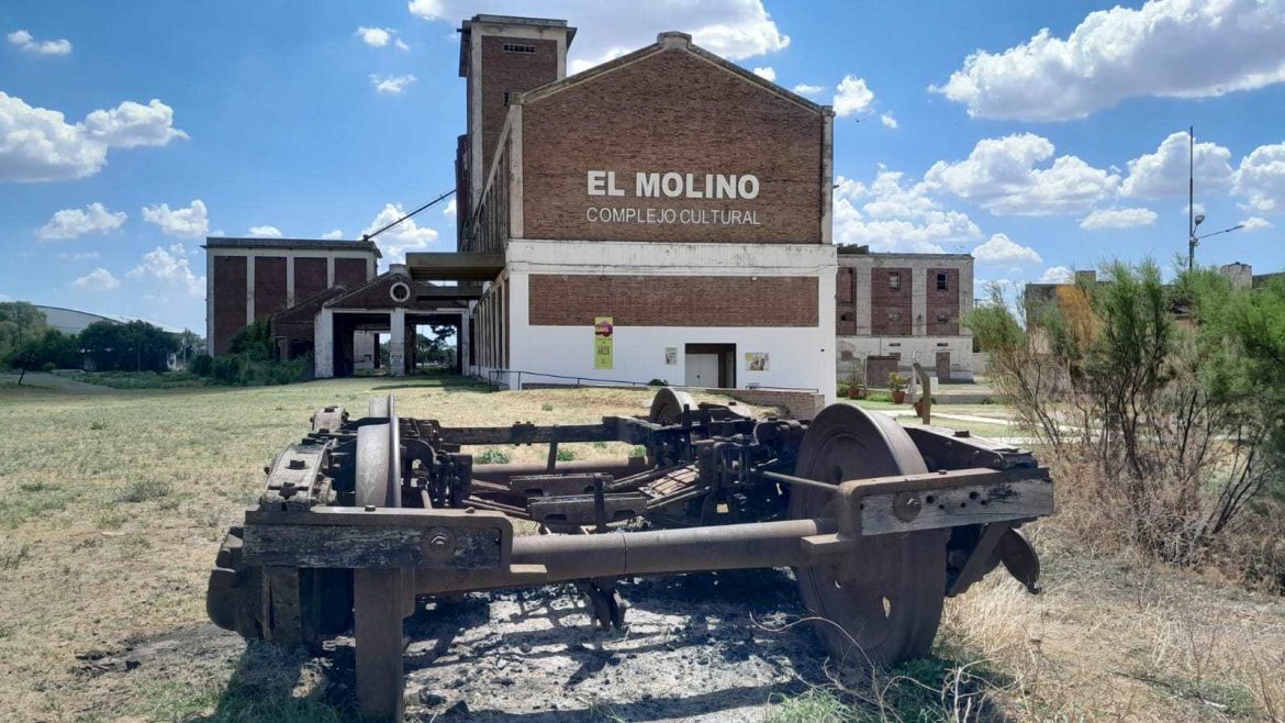 Tristeza: los vagones antiguos del “Ningo” Jorge fueron quemados