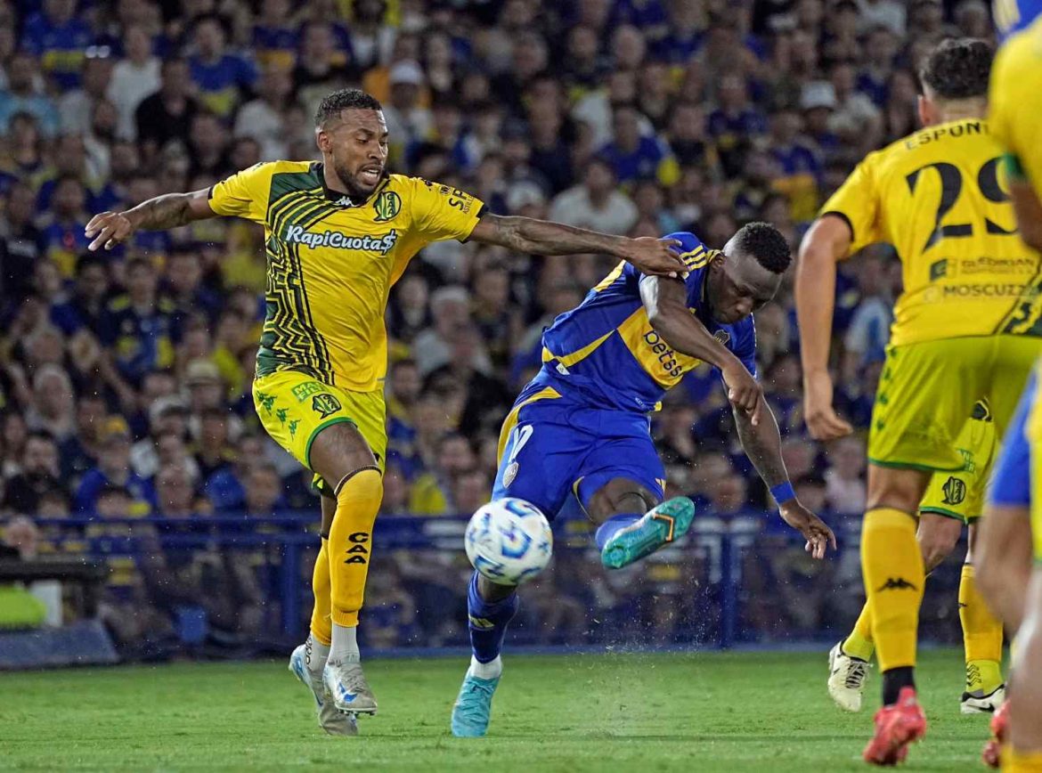 Boca venció a Aldosivi y se acercó a la punta de su zona