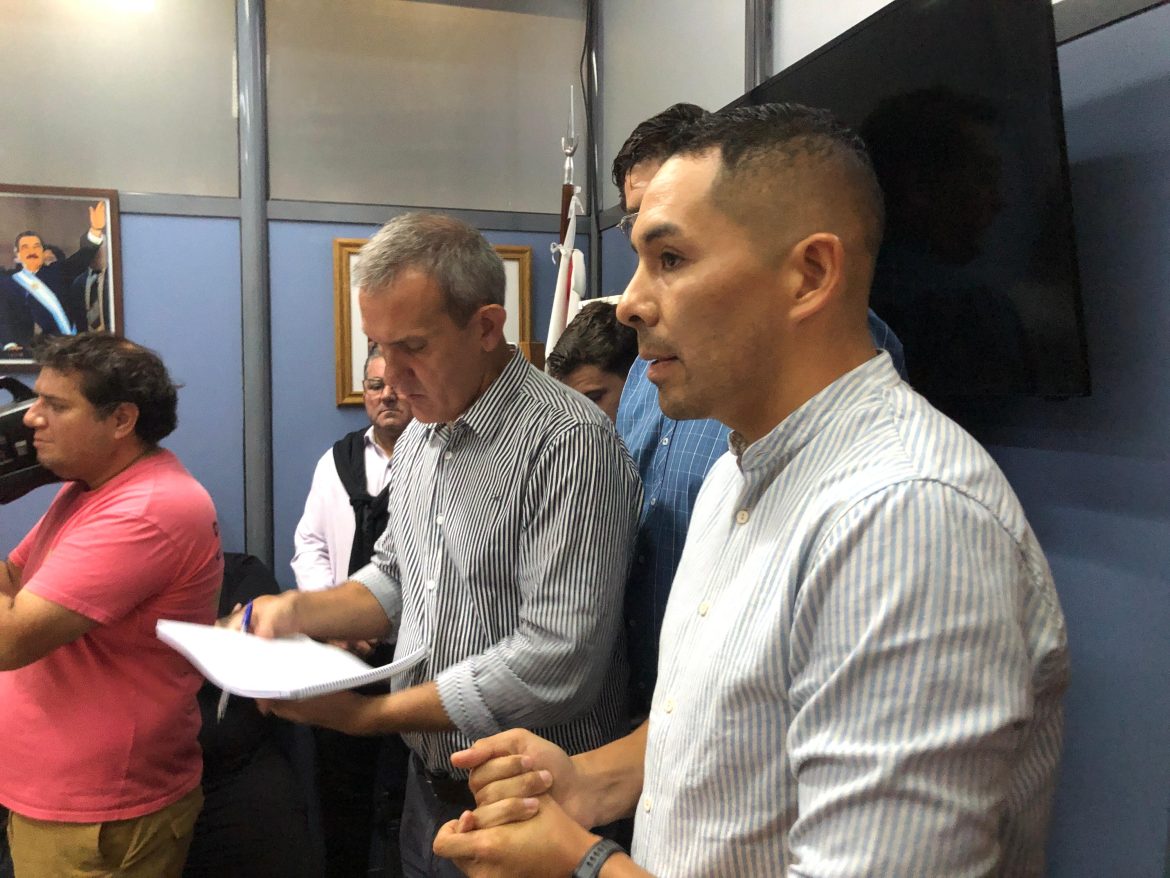 El Medanito: Monsalve les advirtió a los diputados que “está en juego el futuro de la provincia”