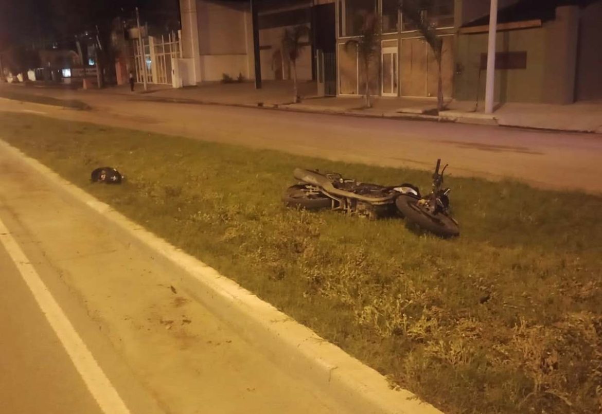 Una joven de 19 años murió luego de ser chocada por una moto en Santa Rosa