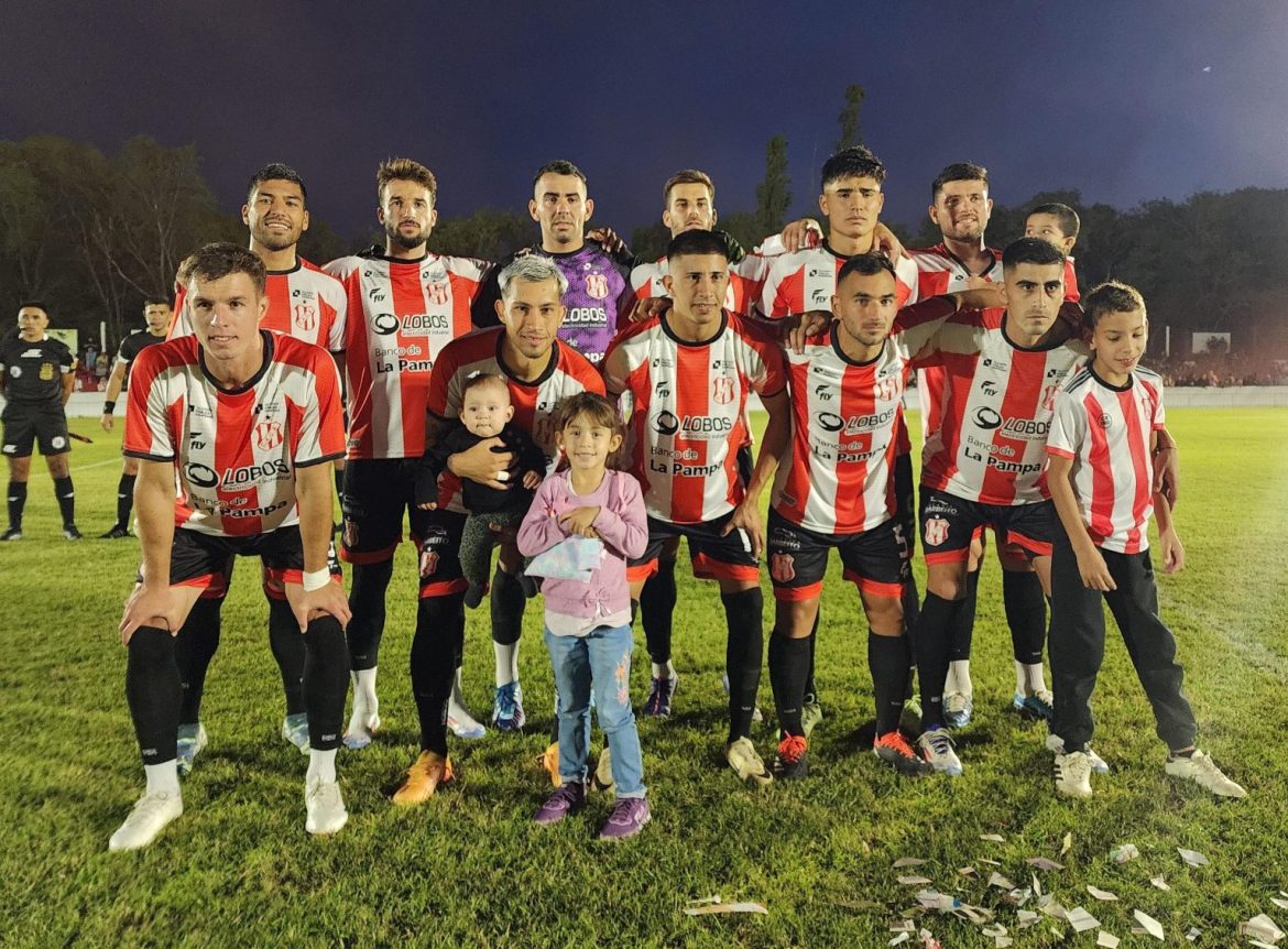 Costa empató en su debut en el Torneo Federal A