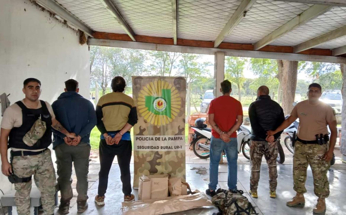 Cuatro detenidos en Santa Rosa por cazar ilegalmente en un coto y en el Parque Luro