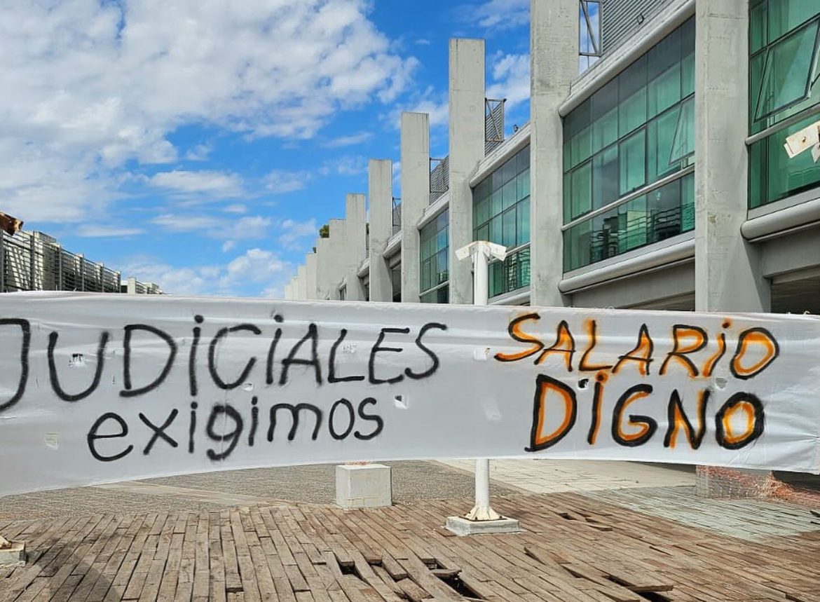 Judiciales profundizan plan de lucha: asambleas con retiro del lugar de trabajo hasta el viernes
