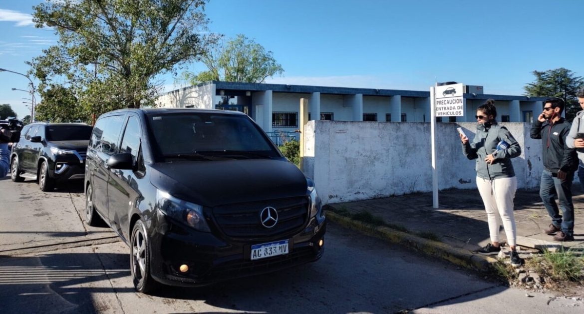 Cinco días después del feroz temporal, Milei viajó a Bahía Blanca