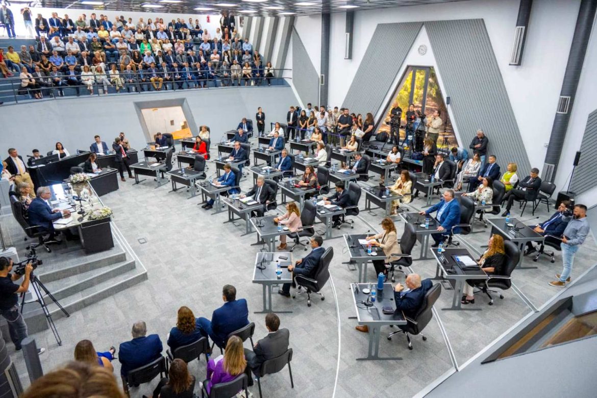 Ziliotto ofreció $12 mil millones para renovar el parque automotor de las 80 localidades