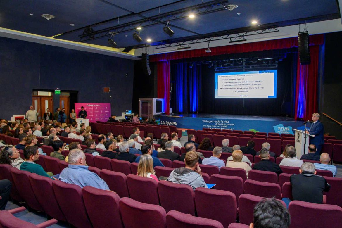 Provincia otorgó los primeros $1.125 millones para renovación de los parques automotores municipales