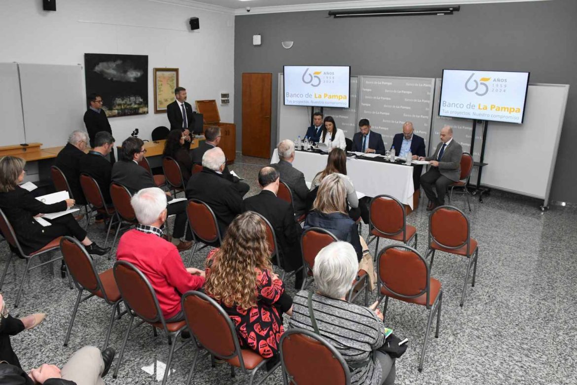 En medio de la polémica, la asamblea del BLP pateó la discusión por el régimen de retiro voluntario