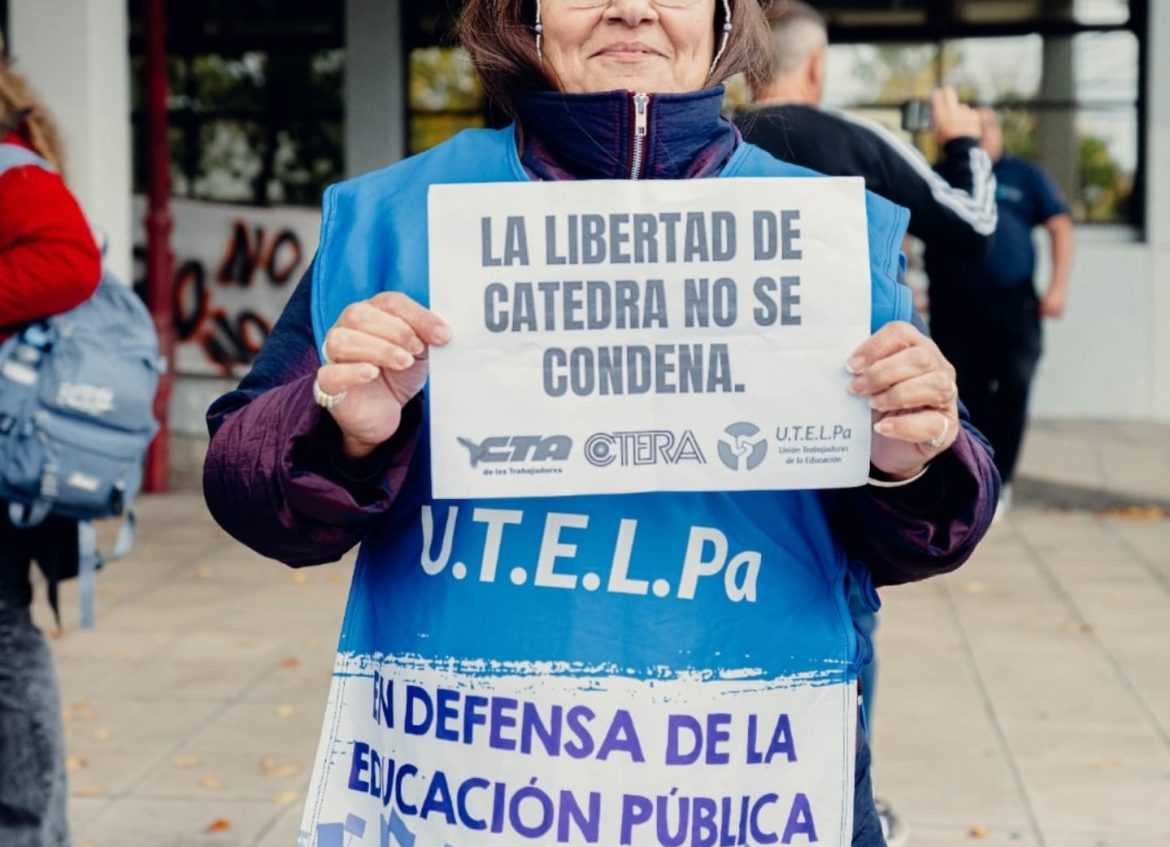 Utelpa: “Celebramos la absolución de Ana Contreras y reafirmamos la defensa de la educación pública”
