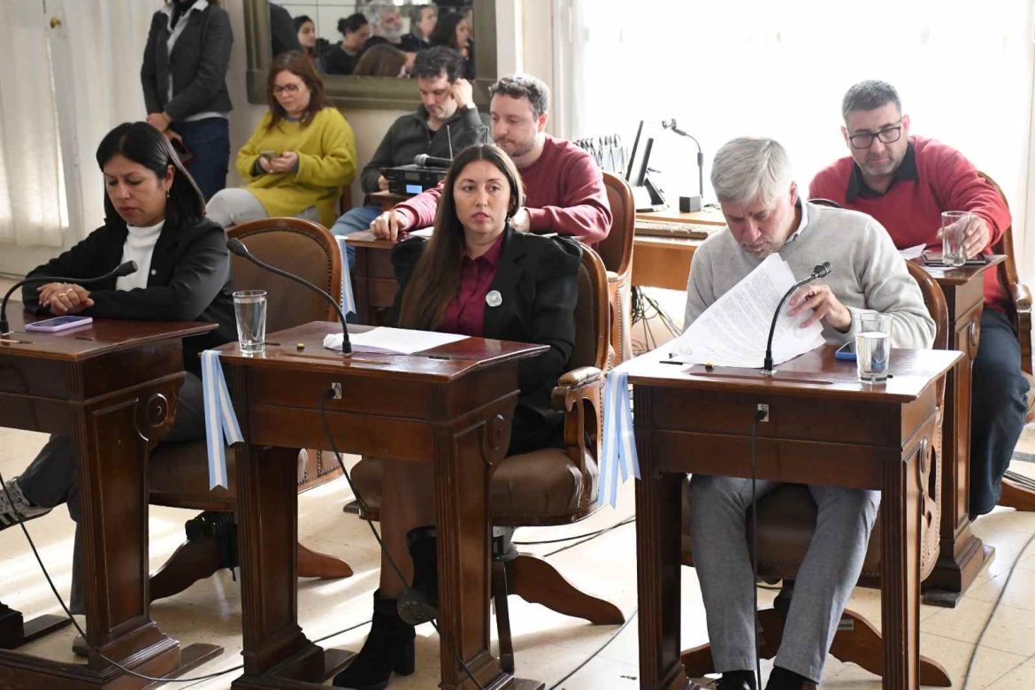 El proyecto de Carrefour Maxi se encamina a aprobarse este jueves por mayoría