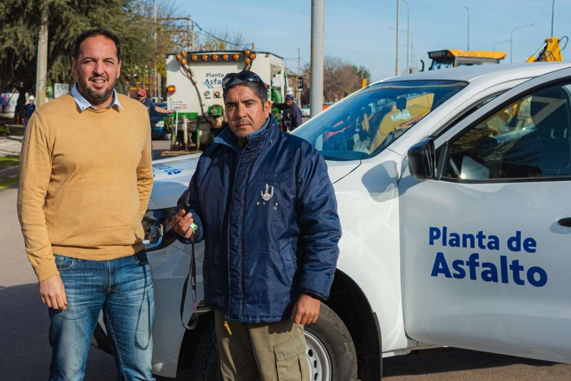 “Con la planta de asfalto municipal arreglamos 300 baches por mes”