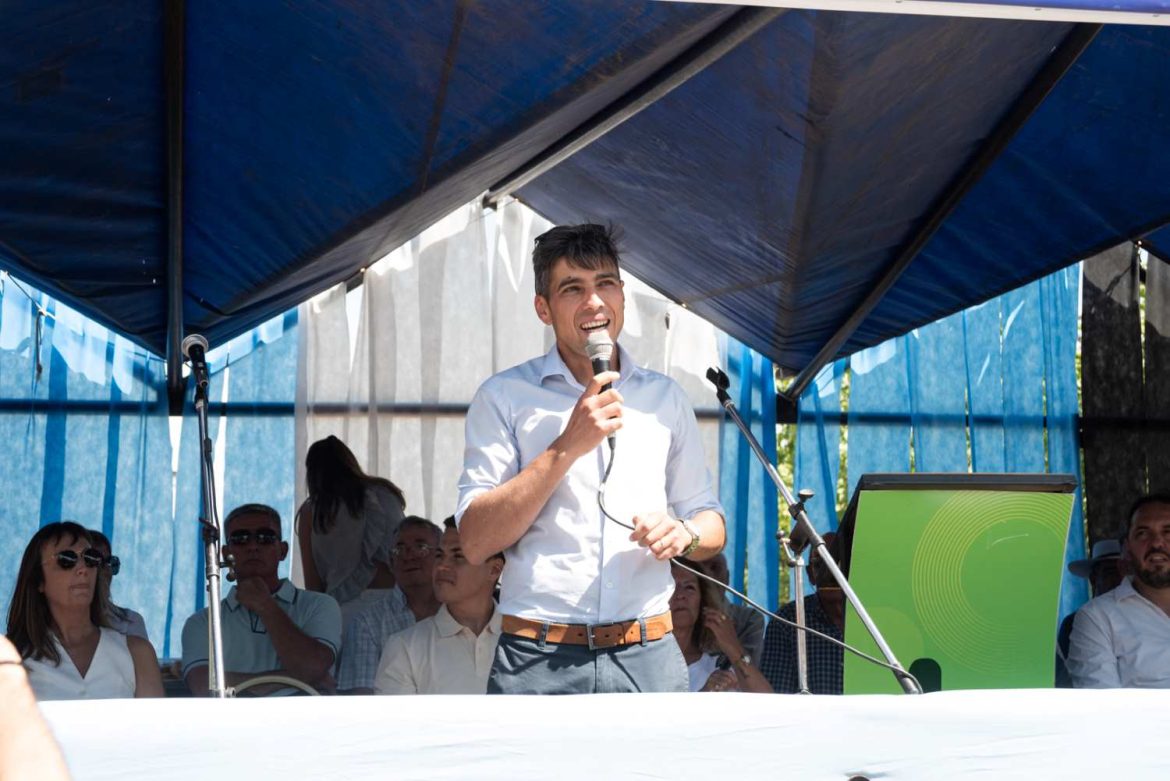 Feito sigue con un pie en cada lista y quedó bajo la mirada atenta de la Junta Electoral del PJ