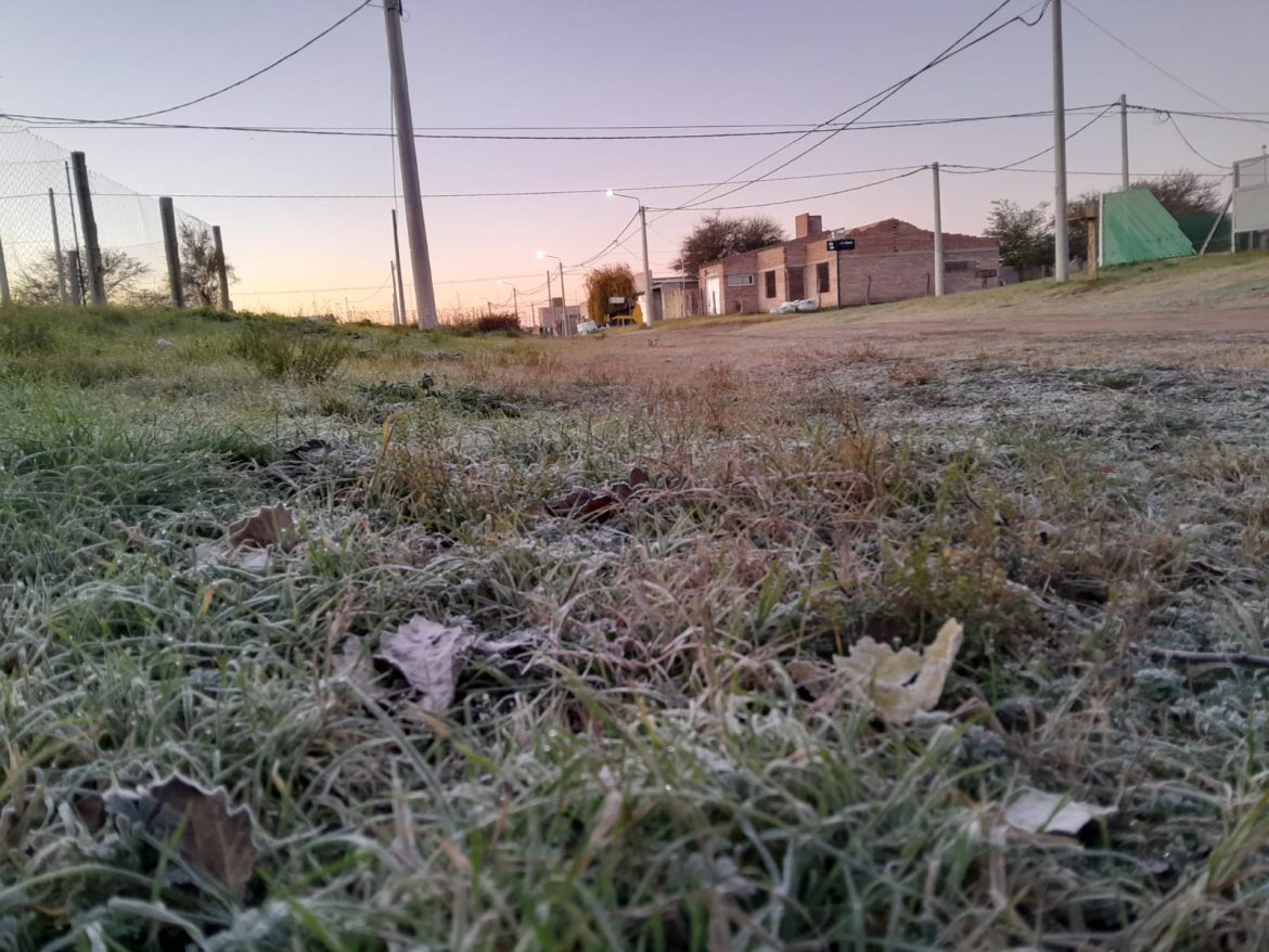 Heló en las afueras de Santa Rosa