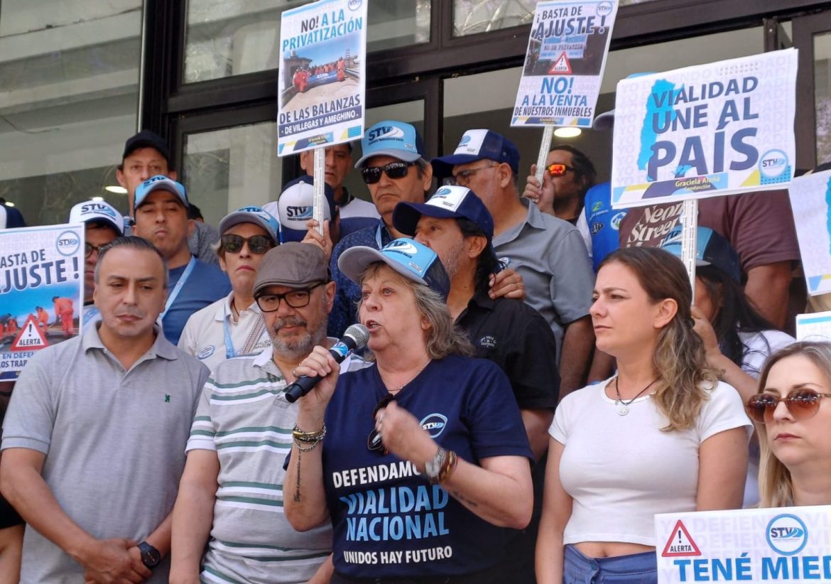 Sindicato vial advierte que si el Gobierno cierra Vialidad Nacional están en riesgo 4 mil puestos laborales y la “conectividad” del país