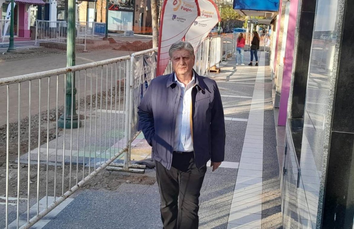 Ziliotto cruzó a Di Nápoli por cuestionar el modelo histórico de provincia del PJ: “No lo comparto”