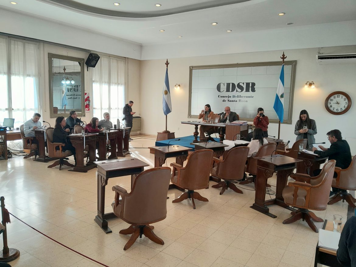 El concejo dio luz verde para que Carrefour Maxi se instale en la Agrícola