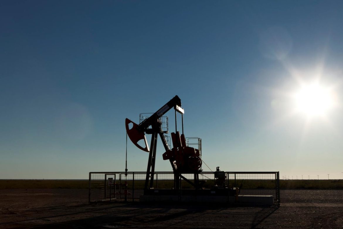 El temor de 25 por El Medanito: PCR confirmó que 90 trabajadores van a ser licenciados