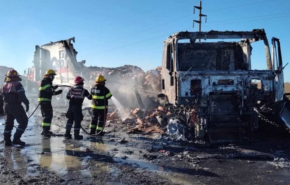 Un hombre y sus dos hijos murieron en un choque en la ruta 5 en cercanías de Pehuajó
