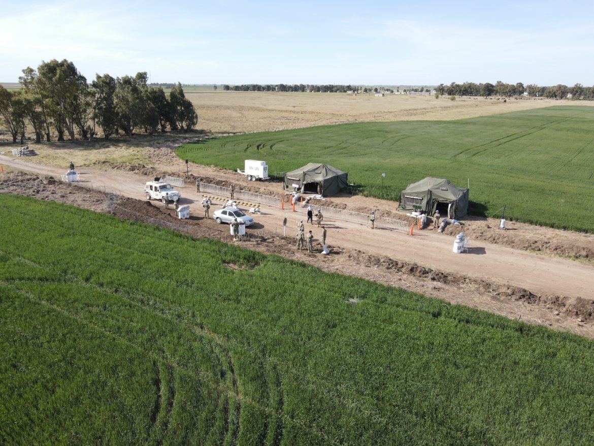Ejercicios de Cascos Azules en Toay