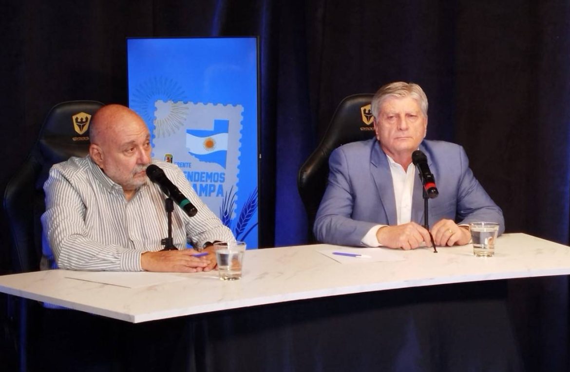 ¿Streaming o choripán? La máquina del PJ se puso en marcha en La Pampa