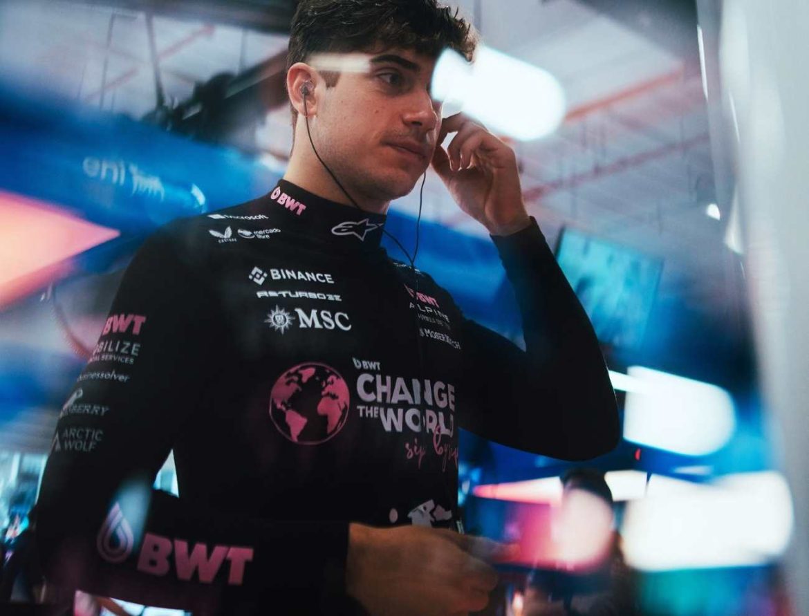 Colapinto terminó 16° en un GP de Singapur que tuvo como ganador a Russell