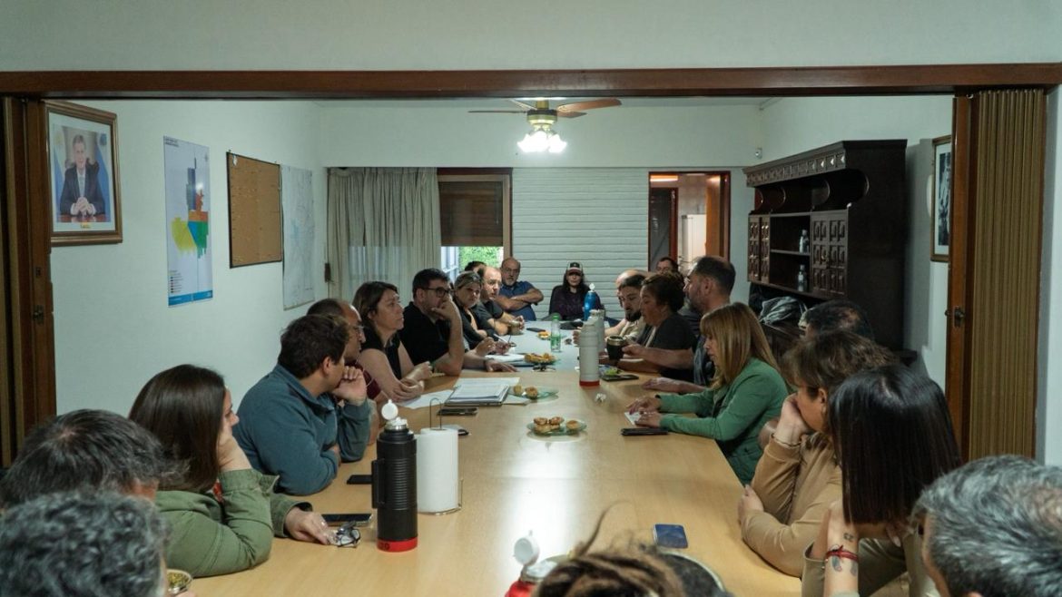 Ovejero anunció recorridas por unidades básicas para “fortalecer” el acto del 17 de octubre