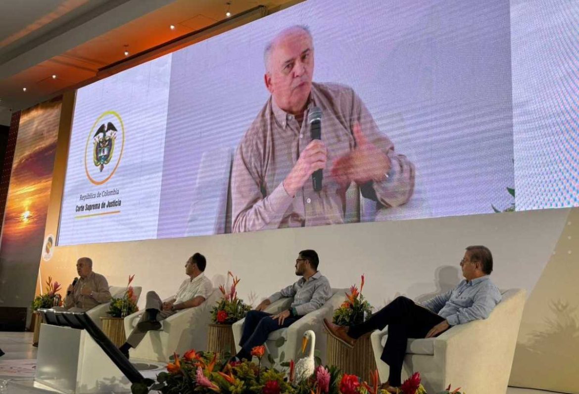 “Si tenemos derecho a un buen médico, ¿por qué no también a un buen juez?”