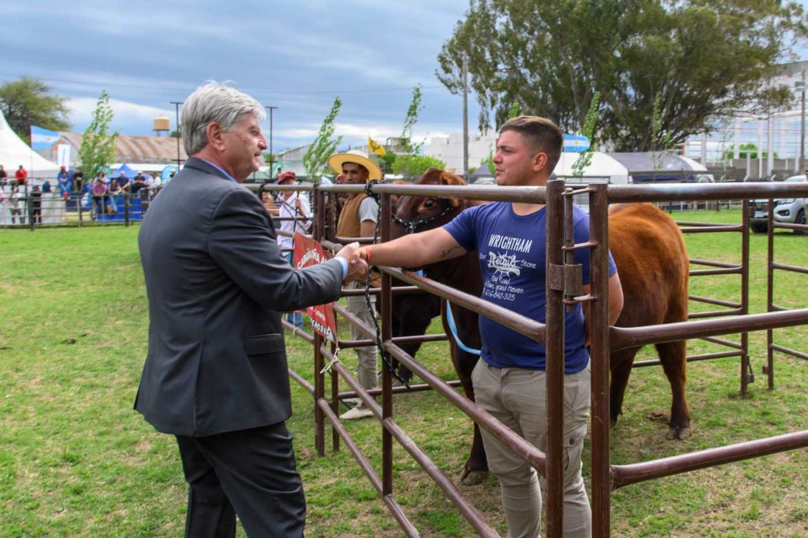 Ziliotto ratificó la Ley de Plaguicidas: “No prohíbe la aplicación; se trata de cuidar la salud”