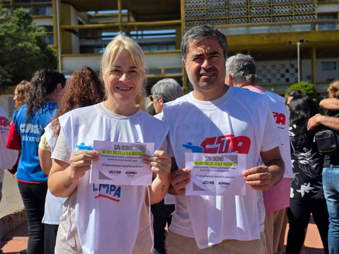 Bono: en Casa de Gobierno dicen que no tienen el dinero y gremios anuncian una movilización para el 13