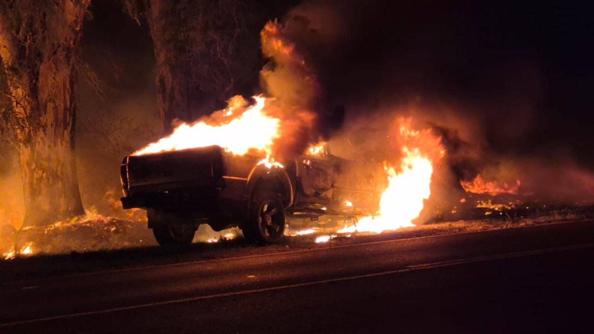 Camioneta que transportaba neumáticos se incendió entre Dorila y General Pico