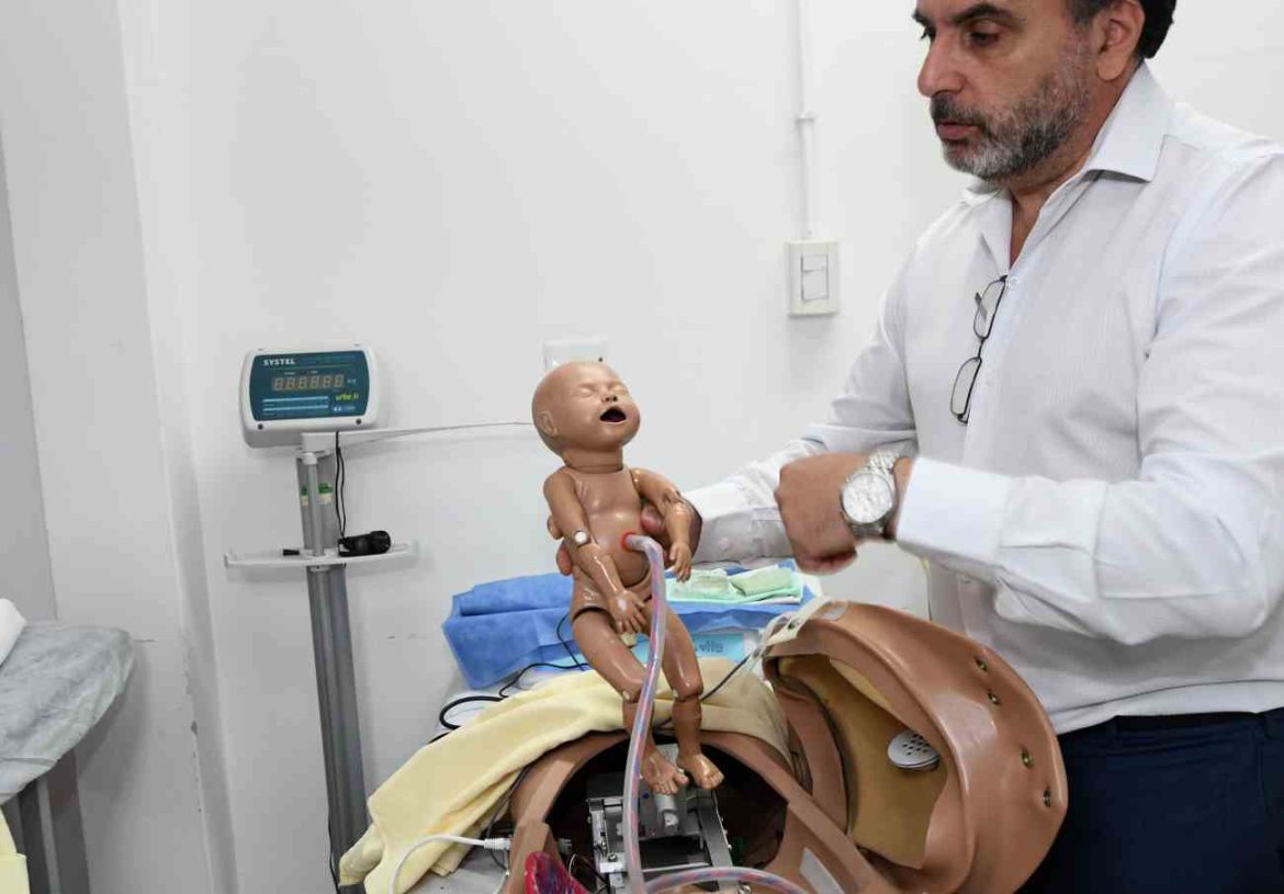 El moderno Centro de Simulación de la UNLPam es protagonista central en la flamante carrera de Medicina