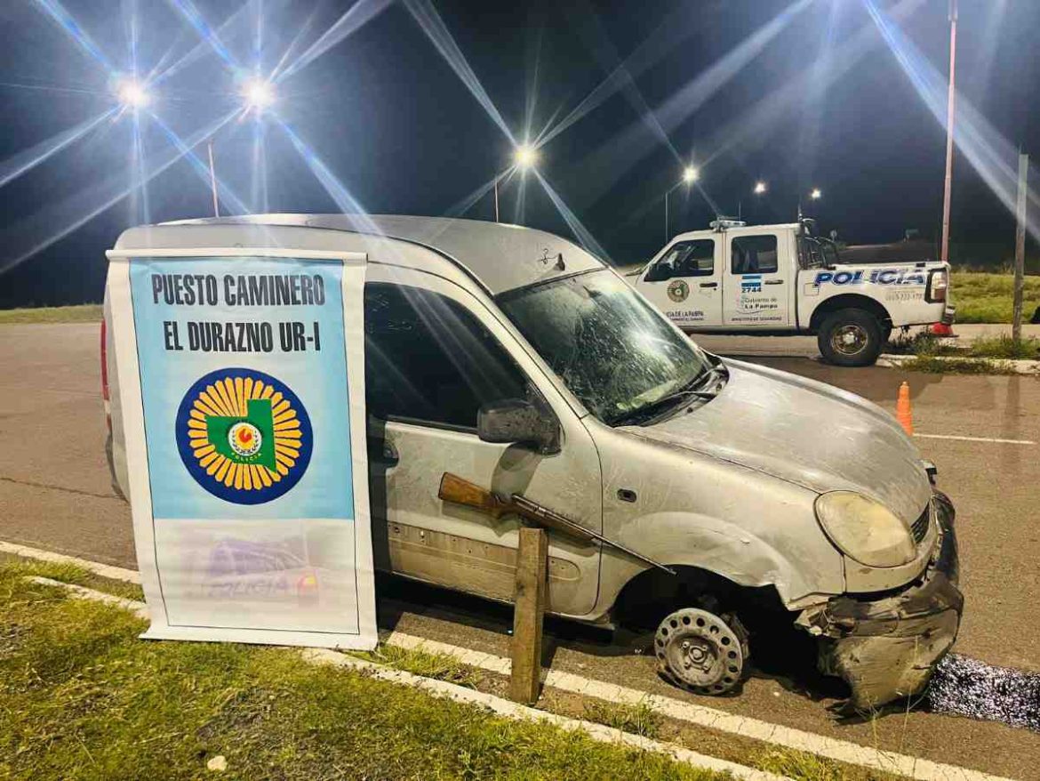 Llegó en tres ruedas: demoraron a un hombre armado en un operativo vehicular en Puesto El Durazno