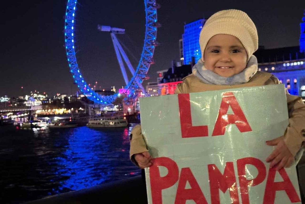 Regresa Ámbar, la niña pampeana que fue trasplantada en Londres