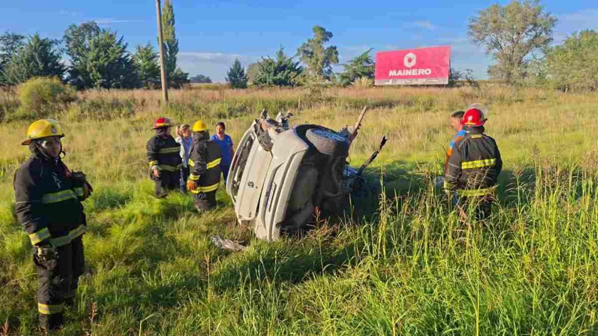 Murió un joven de 22 años en un choque entre un auto y un camión en la ruta 5