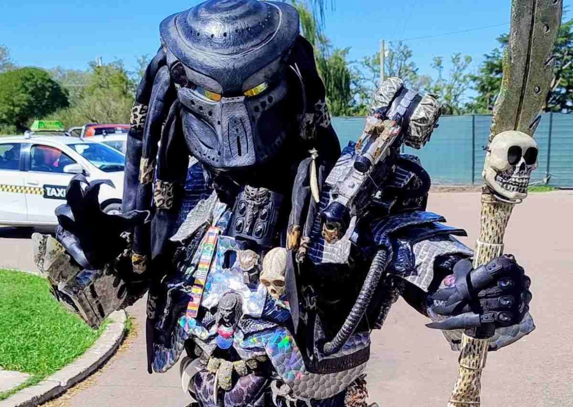 “El Depredador”, de visita en Santa Rosa