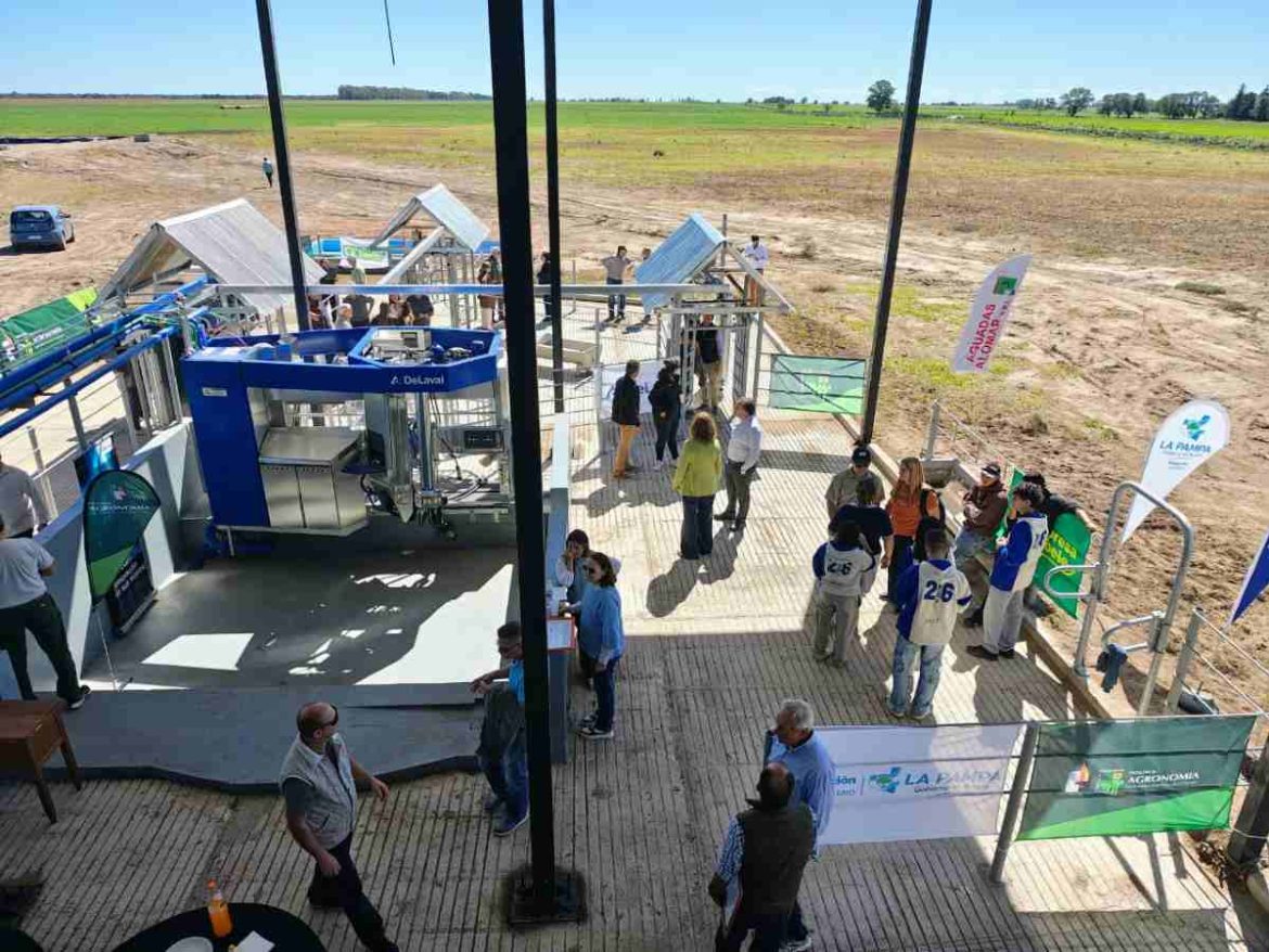 Ahora hay un tambo escuela robotizado en la Facultad de Agronomía de la UNLPam