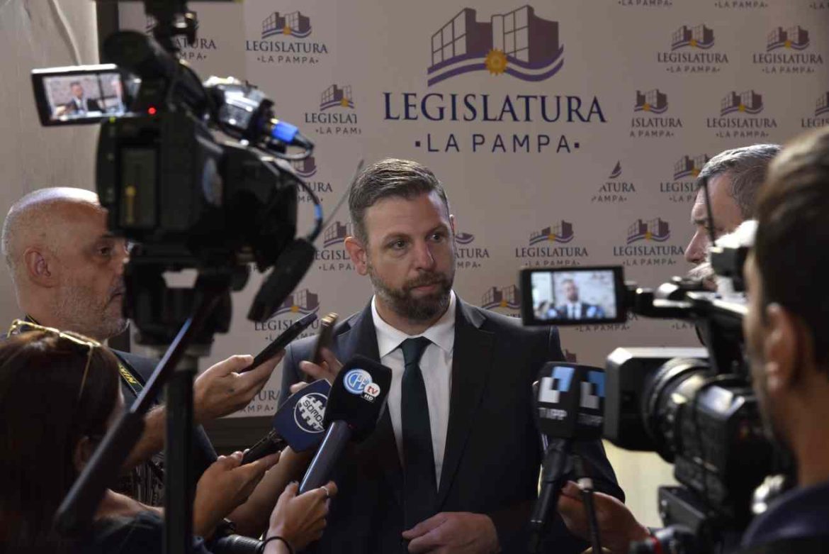 Matías Toso: con Pampetrol se garantiza que no se parará El Medanito