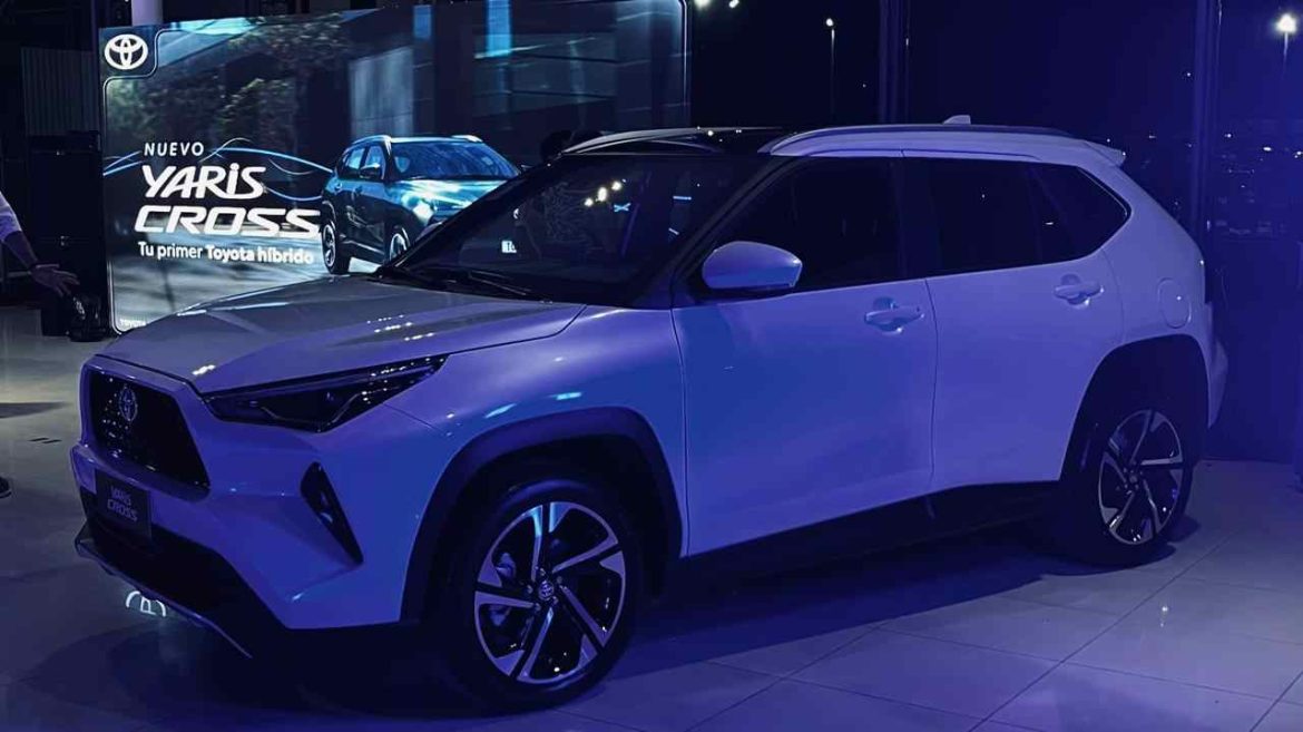 Toyota Bhassa presentó el nuevo Yaris Cross en simultáneo en sus tres sucursales