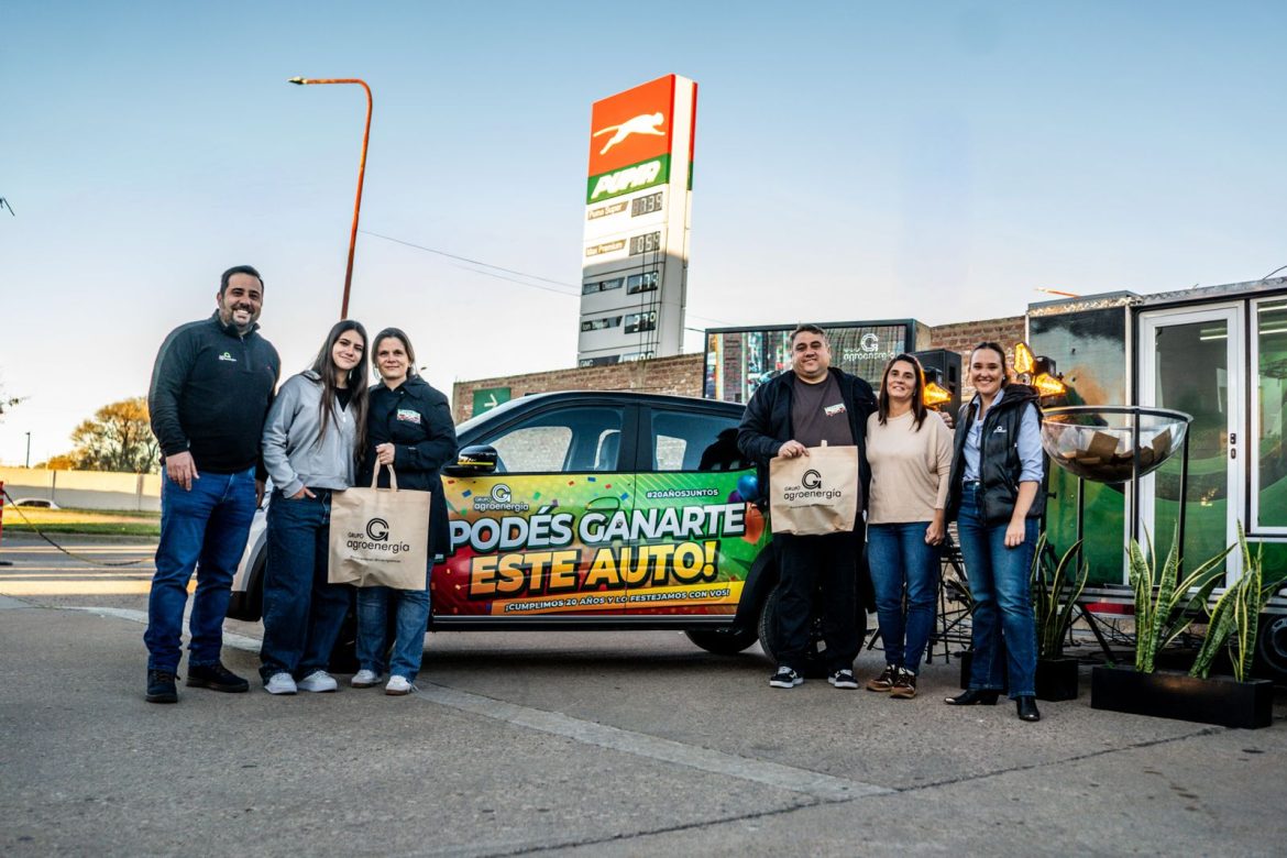 Grupo Agroenergía sorteó dos Renault Kwid 0 km: una toayense y un santarroseño, los ganadores