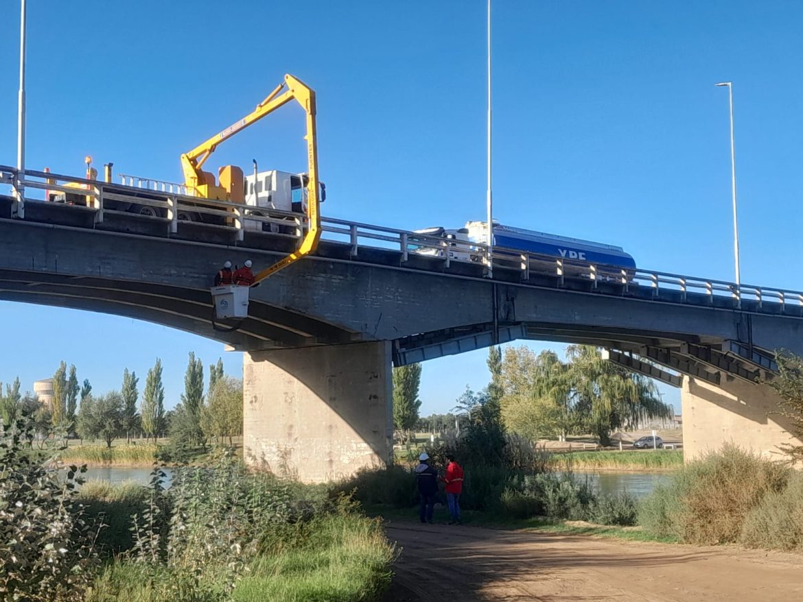 Vialidad Nacional inició inspección del puente que une La Adela y Río Colorado