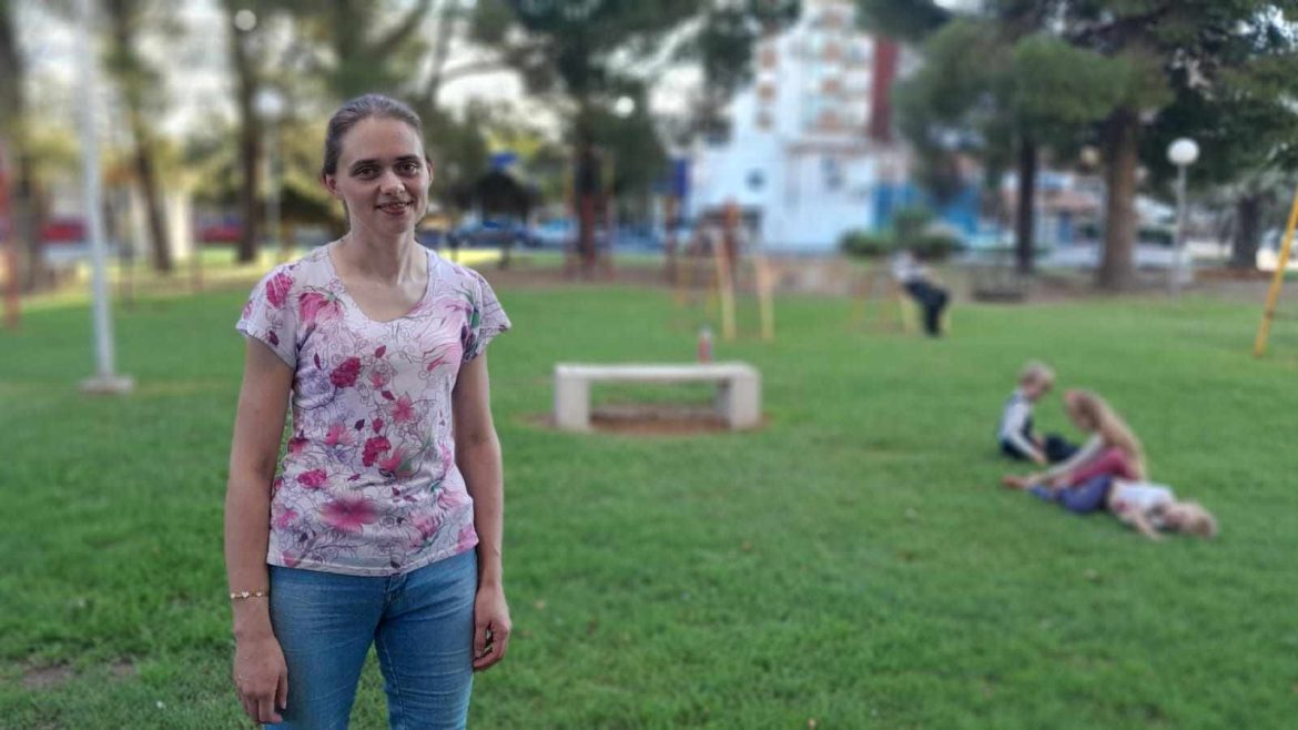 La historia de Katherina: escapó de la colonia menonita y la jueza ordenó la restitución de sus hijos