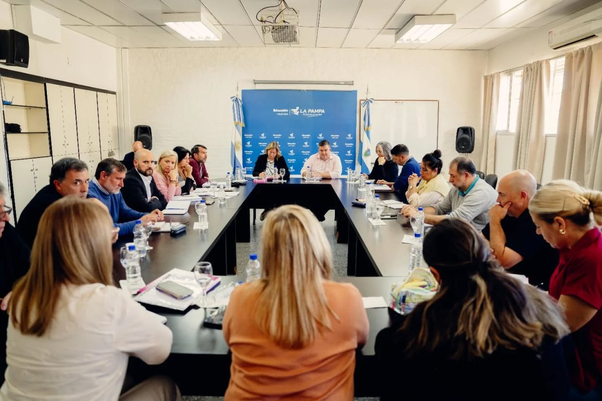 Se abrió la paritaria docente para discutir condiciones laborales