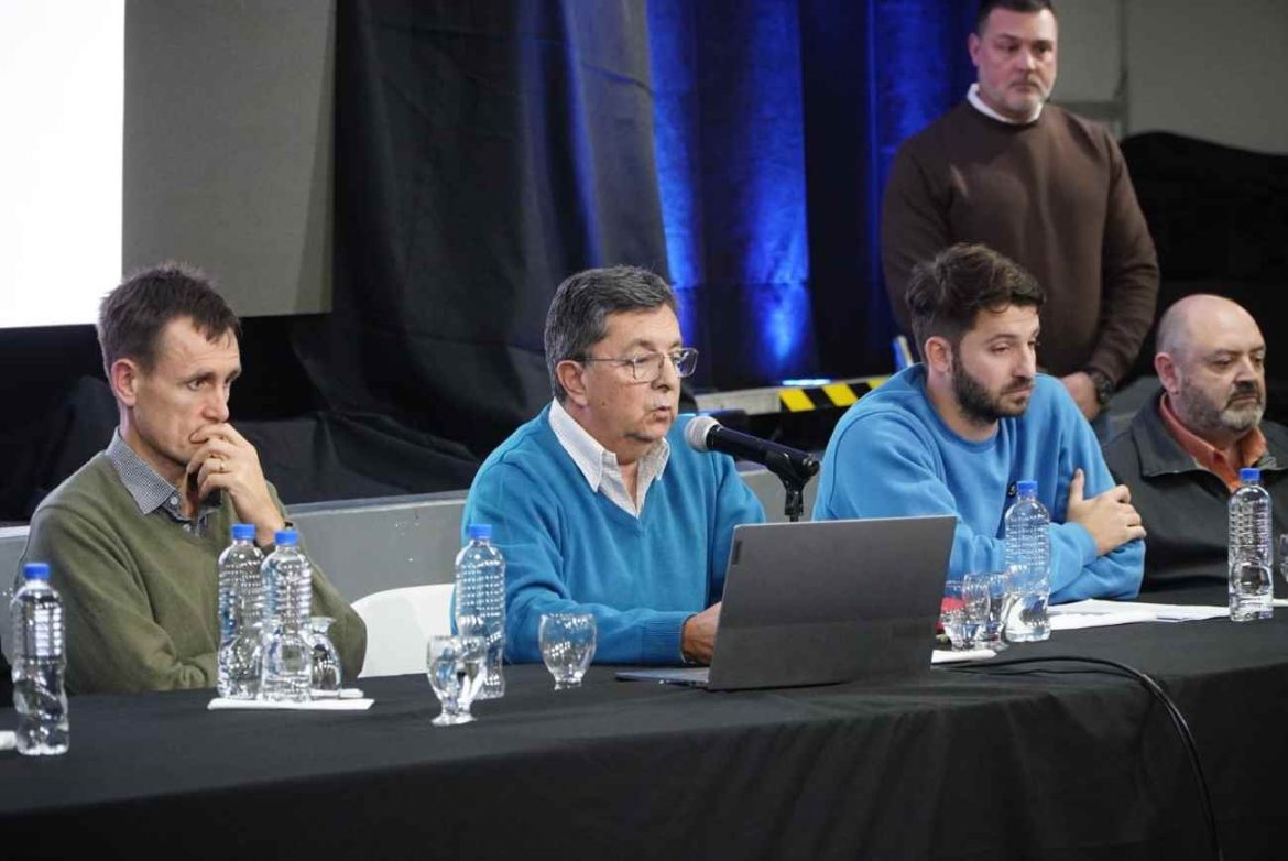 El Medanito: Coirco y AdelC dijeron que no han detectado hidrocarburos en el agua del río Colorado