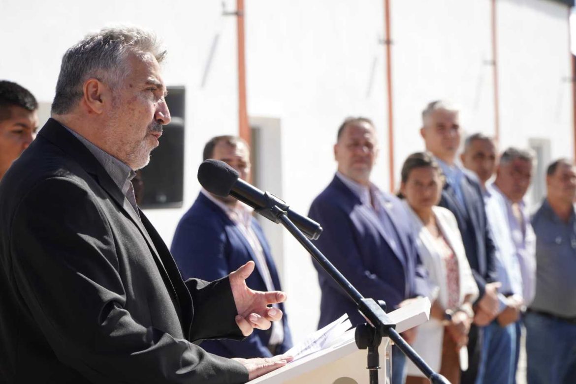 Farana atribuyó su destitución a una represalia por negarse a aumentar las dietas de los concejales