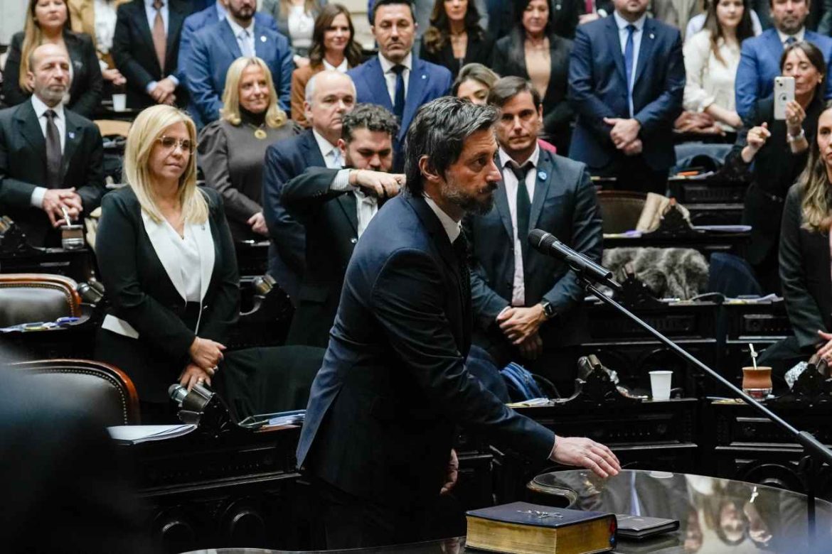 Ravier dejó su banca y asumió Martín “Facha” Matzkin en Diputados